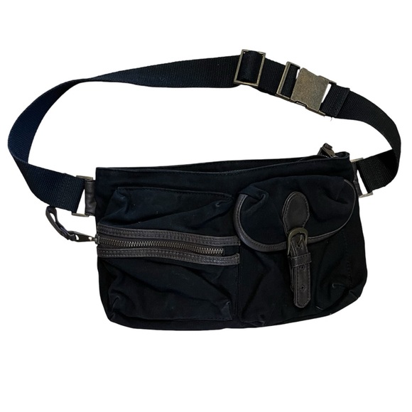 Matt & Nat Fanny Pack - Picture 1 of 8